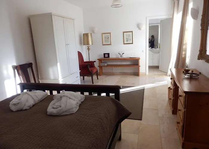 בית הארחה Liszkay Borkuria Monoszlo