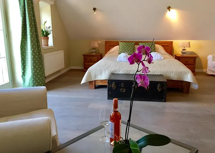 בית הארחה Liszkay Borkuria Monoszlo