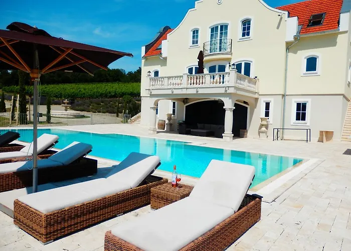 Liszkay Borkuria Gasthuis