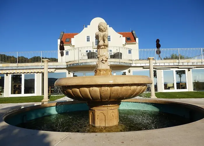 Gasthuis Liszkay Borkuria 4*