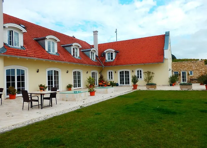 בית הארחה Liszkay Borkuria